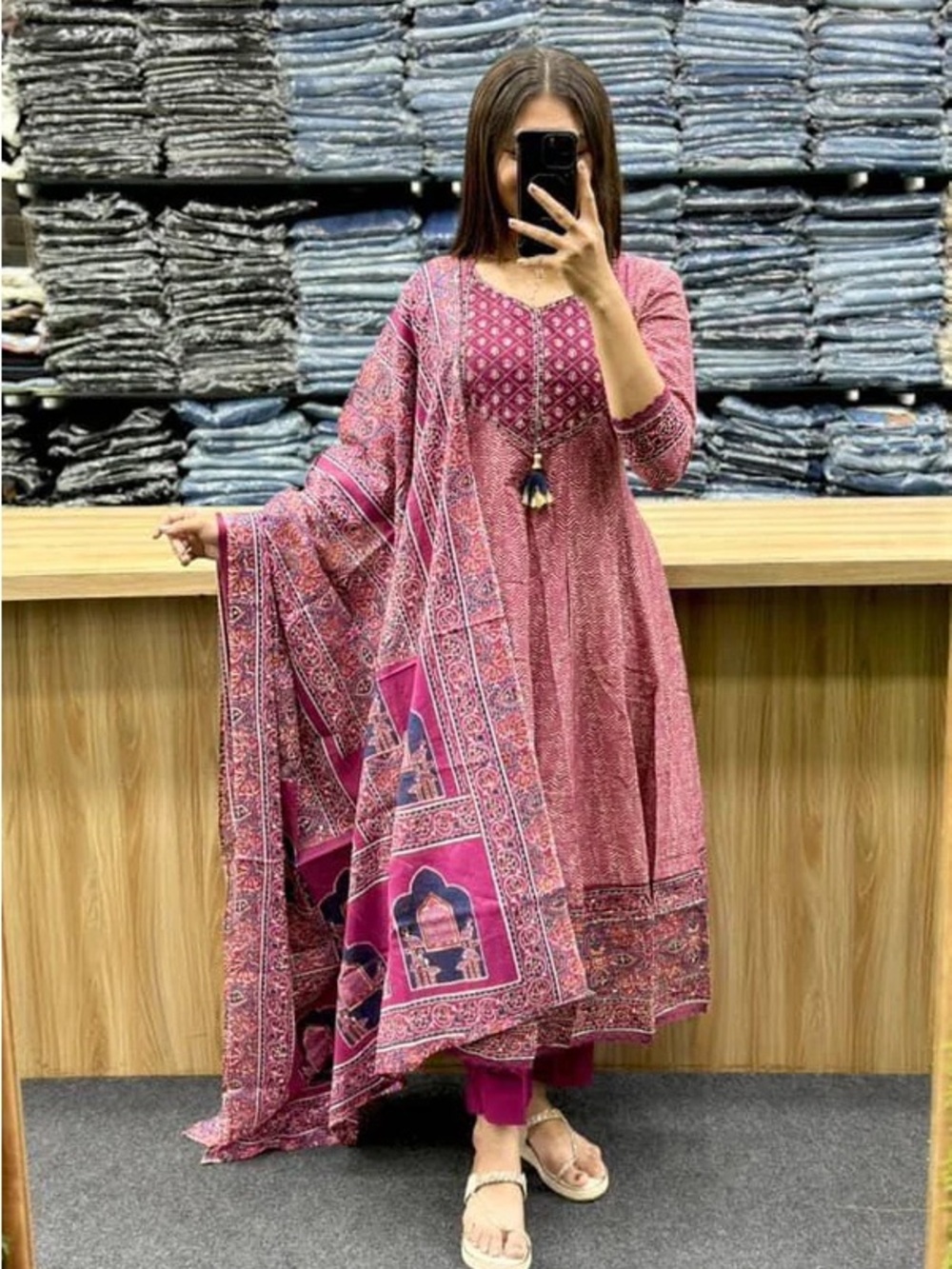 Traditional suit